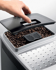 DeLonghi Magnifica ECAM 22.110.B inkl. DeLonghi Pflege-Set für Kaffeevollautomaten DLSC306, Wertgarantie 5 Jahre Komfort - 400