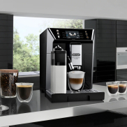 DeLonghi PrimaDonna Class ECAM 550.65.SB inkl. DeLonghi Pflege-Set für Kaffeevollautomaten DLSC306, Wertgarantie 5 Jahre Komfort - 1000